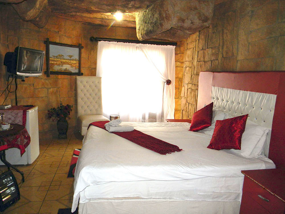 African Cave Lodge Hammanskraal Luaran gambar